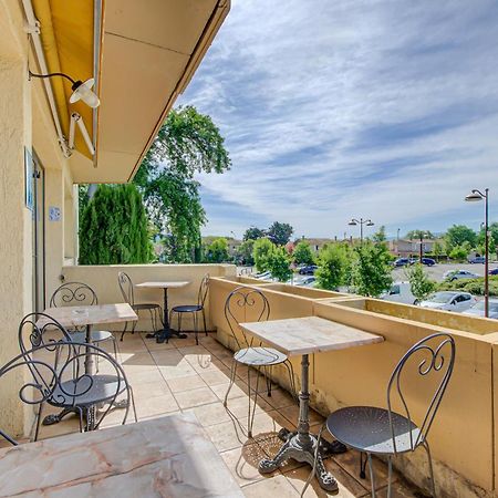 Hotel Les Nevons L'Isle-sur-la-Sorgue Luaran gambar