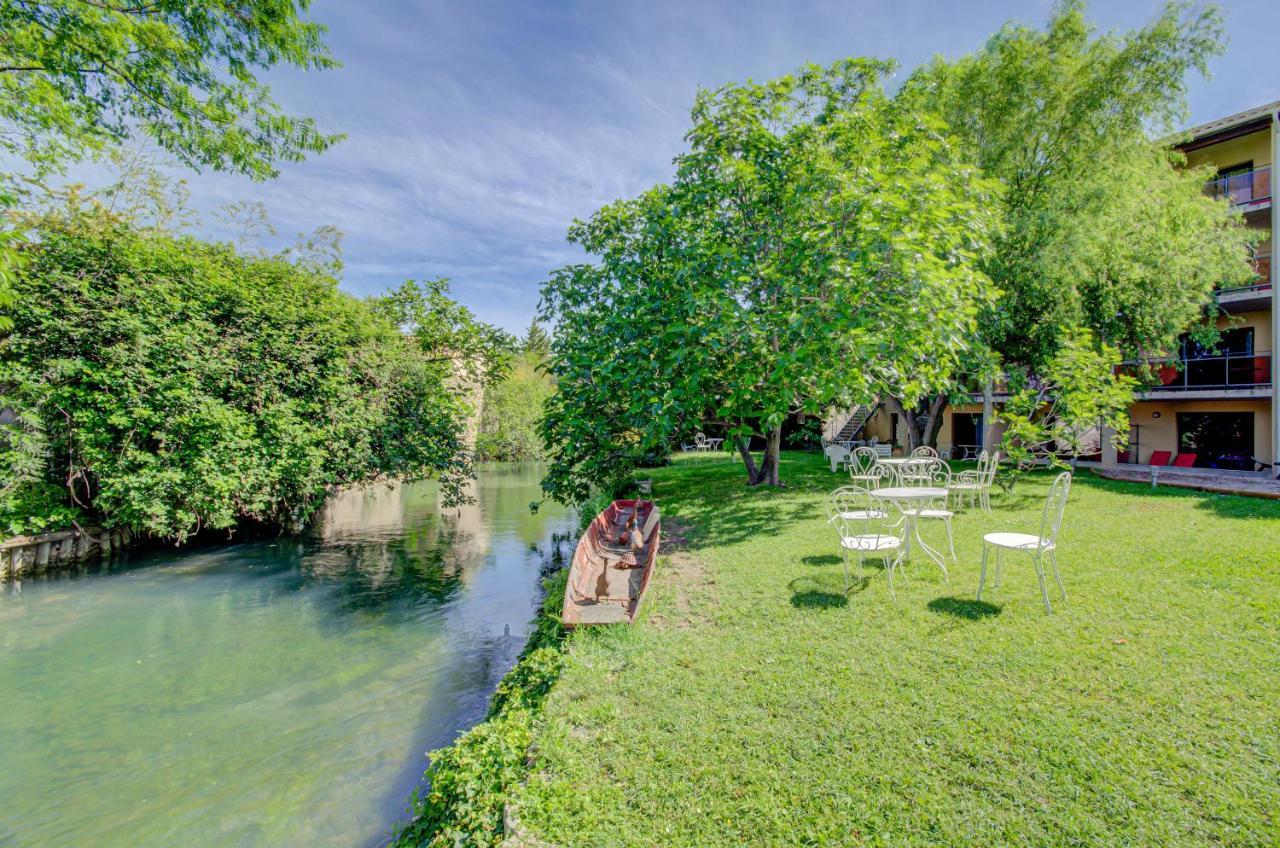 Hotel Les Nevons L'Isle-sur-la-Sorgue Luaran gambar