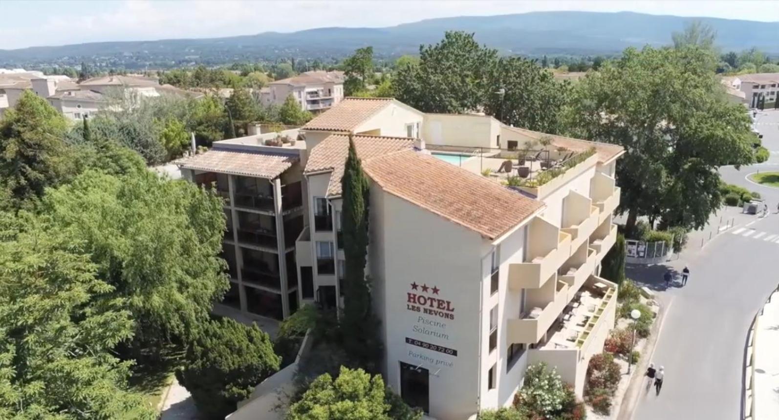 Hotel Les Nevons L'Isle-sur-la-Sorgue Luaran gambar