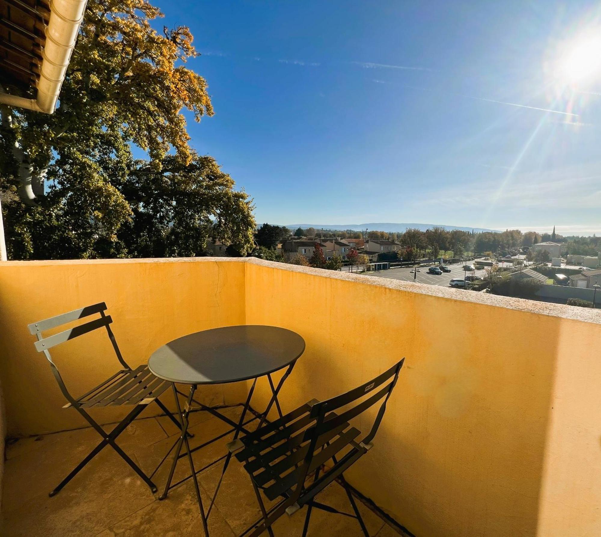 Hotel Les Nevons L'Isle-sur-la-Sorgue Bilik gambar